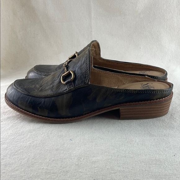Sofft Camo Leather Slip-On Loafers Size 8.5 - Picture 5 of 10